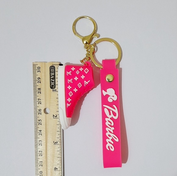 ● BARBIE | 3D sneaker keychain - Picture 8 of 14